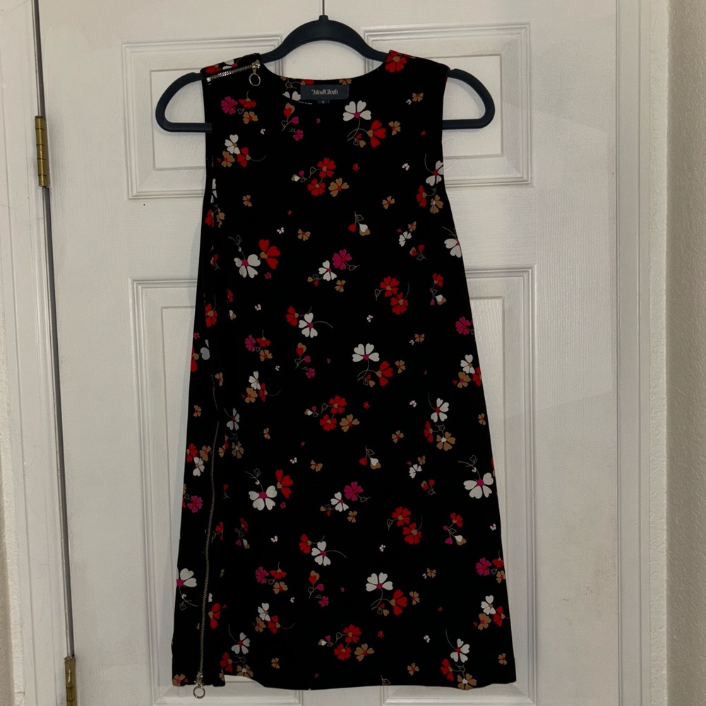Mod Cloth Dress Size S